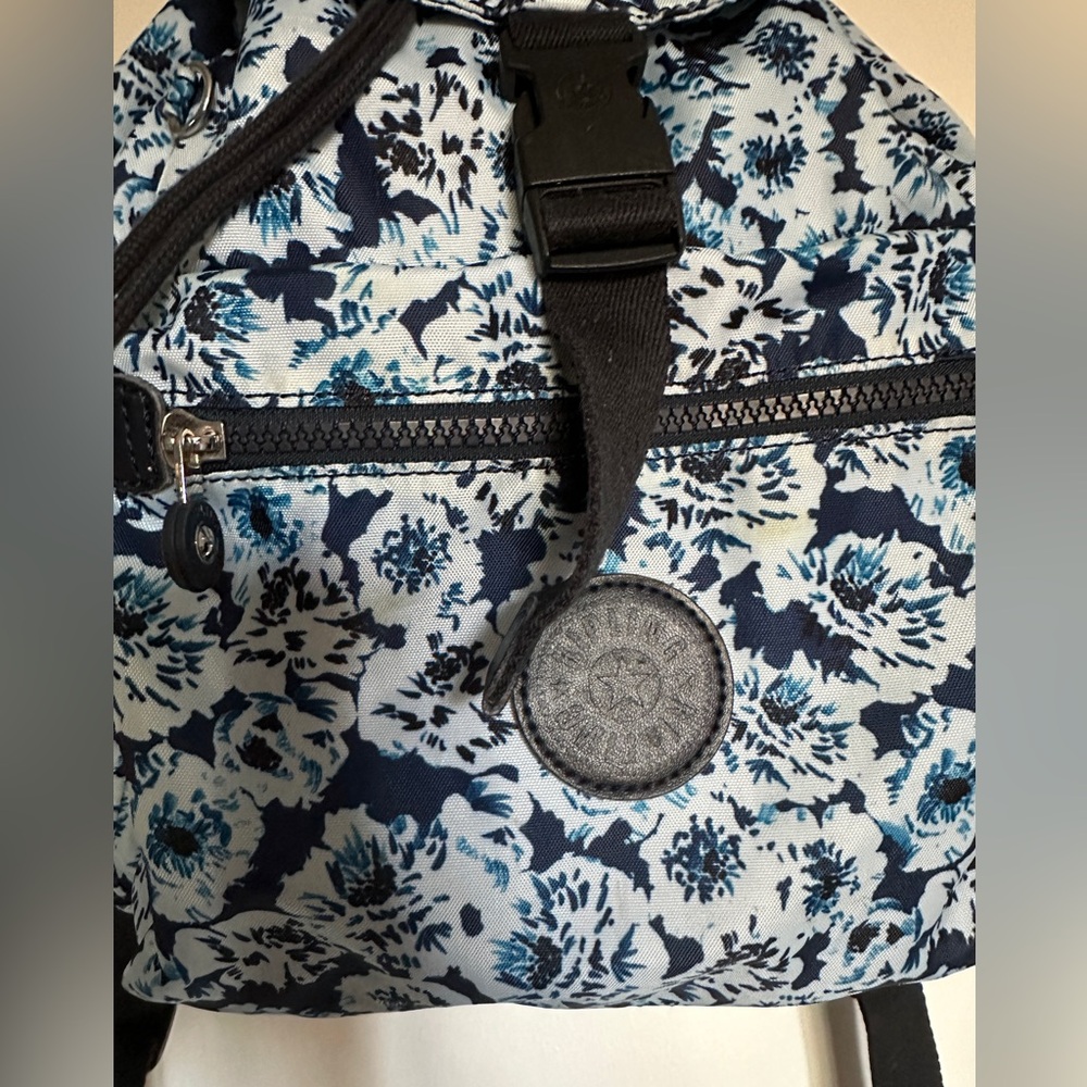 Kipling Keeper Medium Padded backpack - Picture 5 of 7